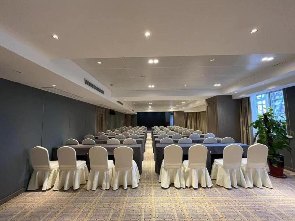 Vienna Hotel Tianjin Guizhou Road Branch Exterior foto